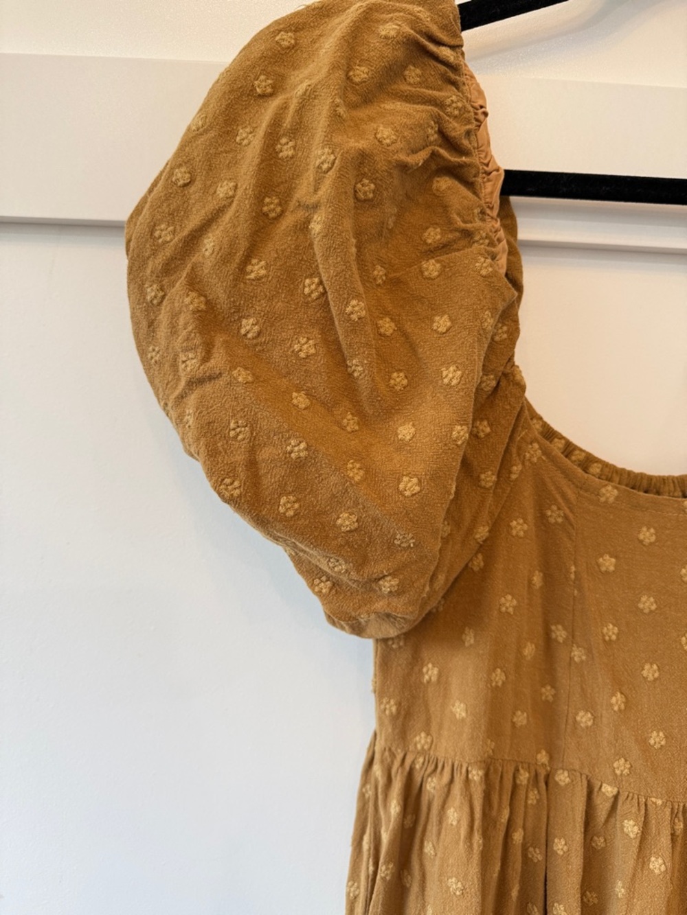 LIKE NEW Rylee and Cru OCEANE Women's Puff-Sleeve Maxi Dress in Mustard Yellow - Picture 3 of 12